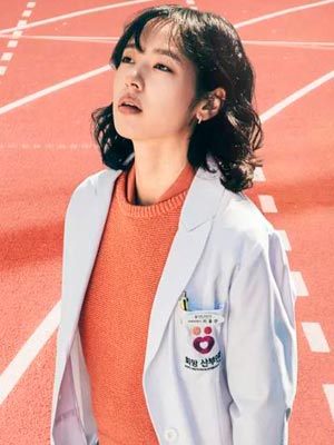 Актриса Гон Сон Ха